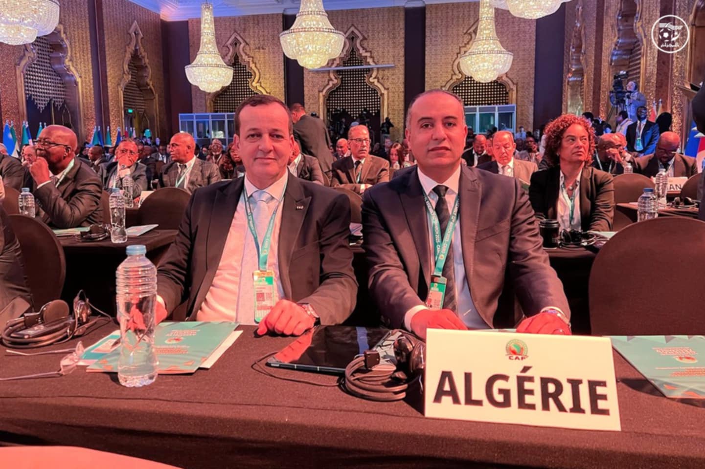 انتخاب معالي الوزير رئيس الاتحاد الجزائري لكرة القدم السيد وليد صادي عضوا في المكتب التنفيذي للاتحاد الافريفي لكرة القدم 